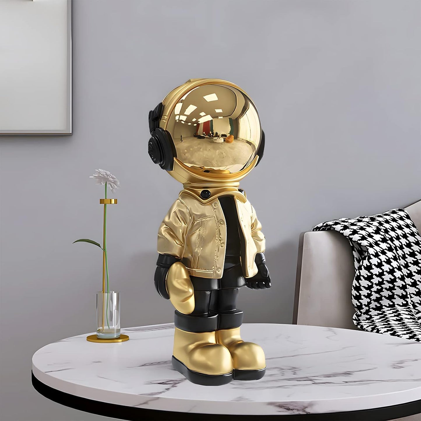 Dosker Astronaut Statues Spaceman Sculpture Polyresin Arts Gifts Gold Figurine Ornament Room Decor for Men,Home and Crafts Desktop Accessories Tabletop Decoration, Living Room, Office, Bookshelf