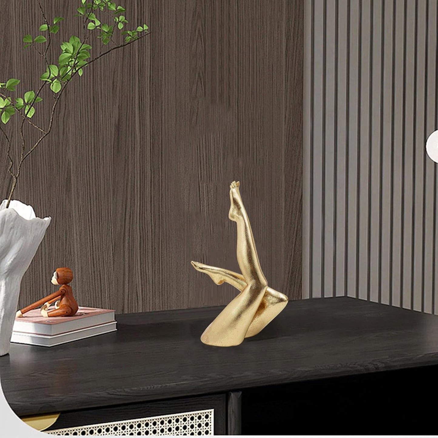 Gold Legs Statue, Resin Abstract Art Legs Ornament, Yoga Woman Decor Sculpture, Modern Aesthetic Figurine Decoration, Suitable for Home Living Room Bedroom Office Shelf Table Desk Bookshelf Decor