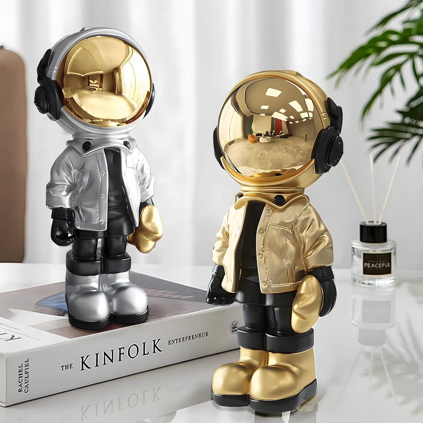 Dosker Astronaut Statues Spaceman Sculpture Polyresin Arts Gifts Gold Figurine Ornament Room Decor for Men,Home and Crafts Desktop Accessories Tabletop Decoration, Living Room, Office, Bookshelf