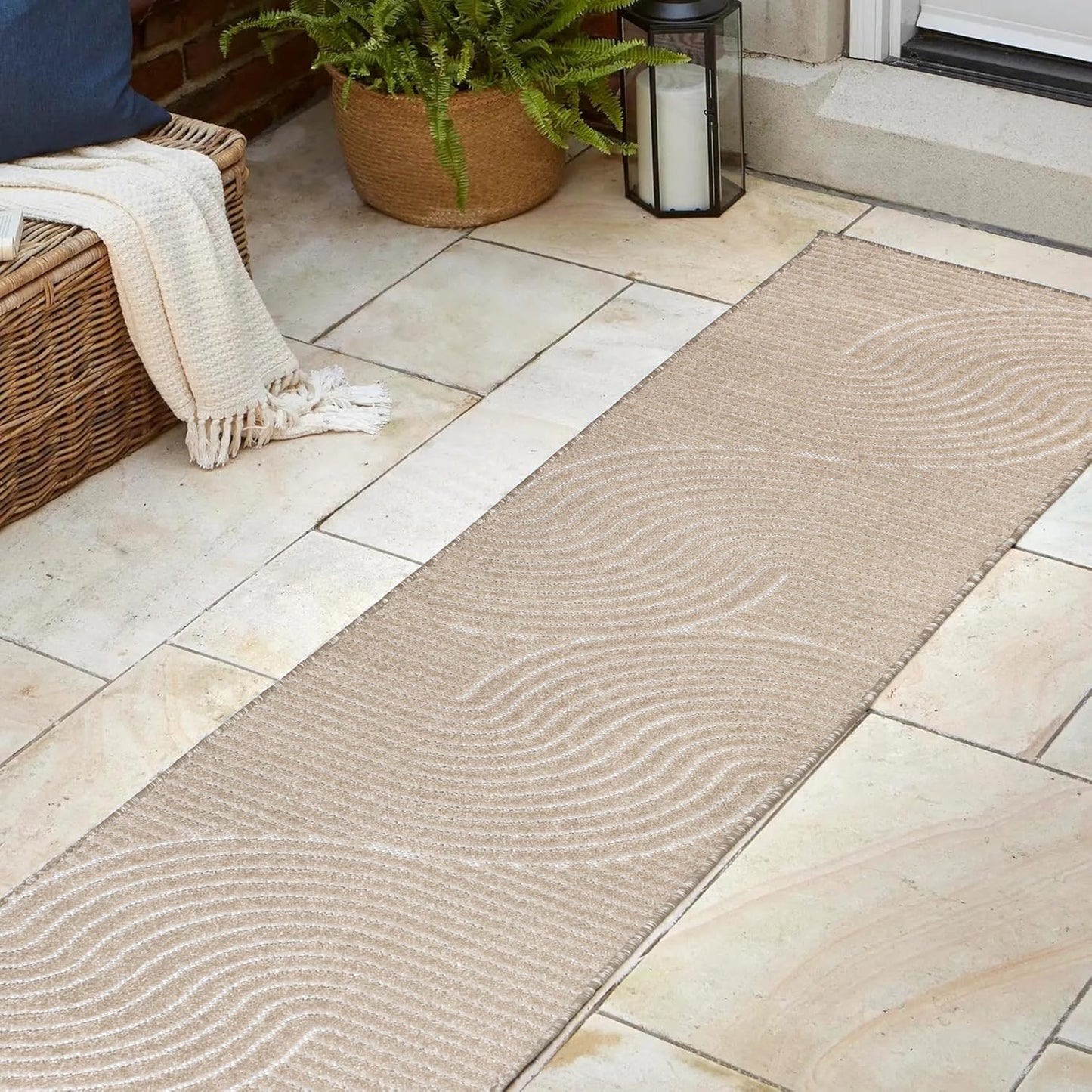 JONATHAN Y SCN100B-8 Skagen High-Low Minimalist Curve Geometric Indoor/Outdoor Area Rug, Modern, Contemporary, Geometric, Bohemian, Bedroom, Kitchen, Living Room, Non Shedding, Ivory/Cream, 8' x 10'